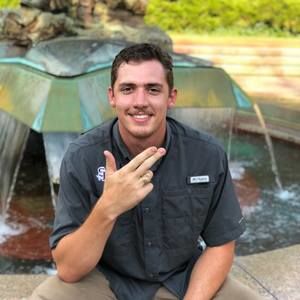 Meet your Posher, Chase